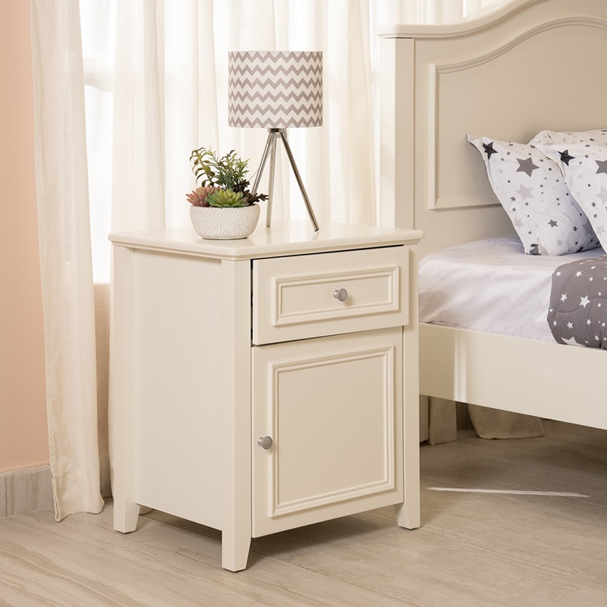 Jeff Kids Nightstand White in Kuwait Buy Online