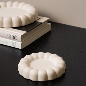 Brookes Deco Plate White 9.8X9.8X2 cm