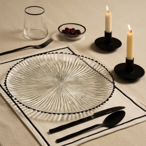 Astral Glass Charger Plate Black D:33 X H:2 cm
