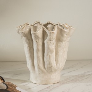 Sasha Vase Cream 27.7X26X27.5 cm