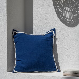Laurent Cushion Blue 45x45 cm
