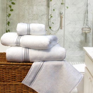 Spencer Bath Towel White 70x140 cm