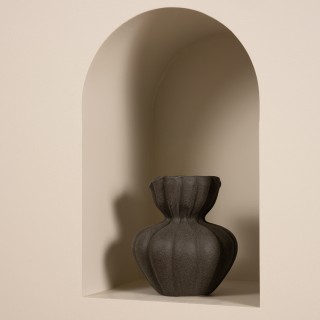 Burgeon Vase Black 17.2x19.4 cm