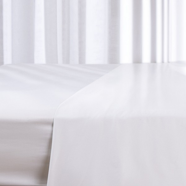250 Thread Count Cotton Fitted Sheet White 200x200 cm
