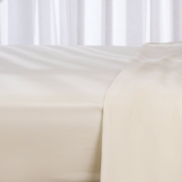 250 Thread Count Cotton Fitted Sheet Cream 120x200 cm