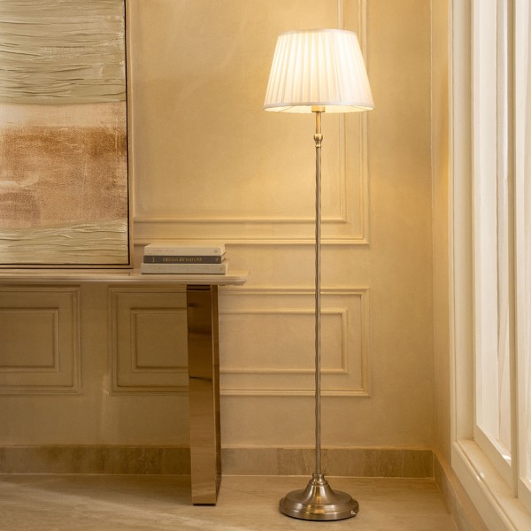 Villa Floor Lamp White 152x36 Cm