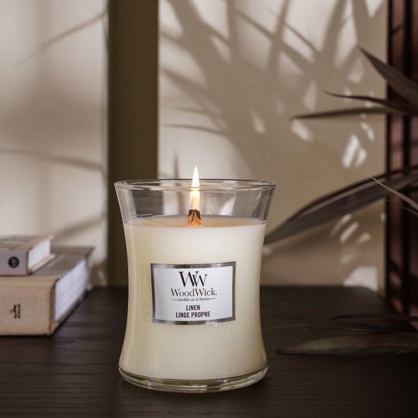 Woodwick Linen Scented Candle