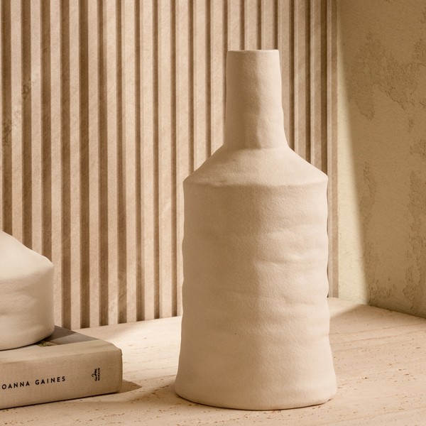Arched Ceramic Vase Matte White 12.5X26 cm