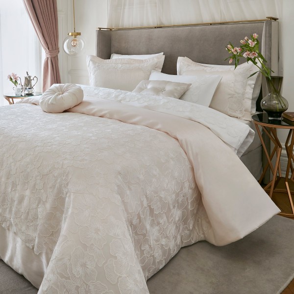 Alice Bridal Comforter Set 5Pcs Cream 260X270 cm