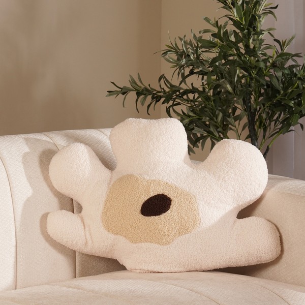 Flora Tuft Cushion White 48 X 60 cm  