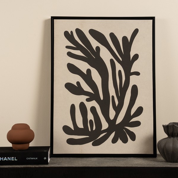 لوحة فنية مُزخرفة بارزة كورال سوداء 55×75 سم