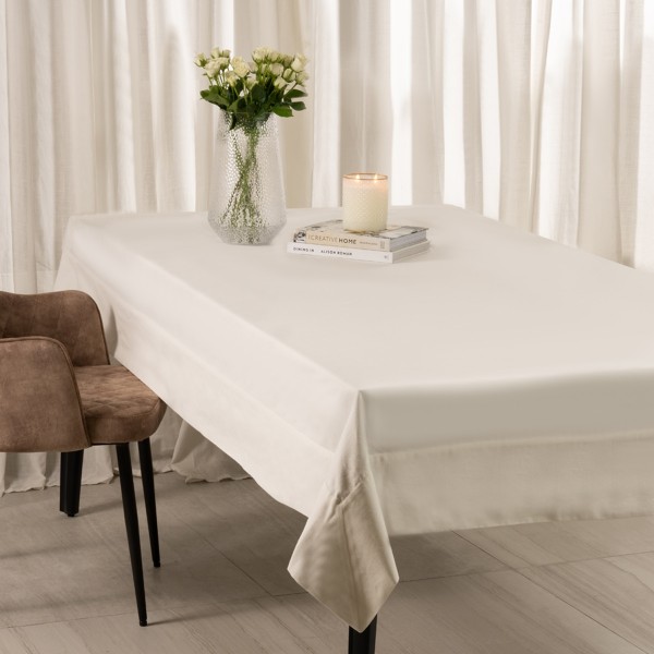 مفرش طاولة زوارة أبيض 160×240 سم
